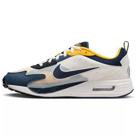 NEW Nike Michigan Wolverines 2024 Air Max Solo Shoes FZ4835-001 Mens Size 9.5 - Picture 2 of 12